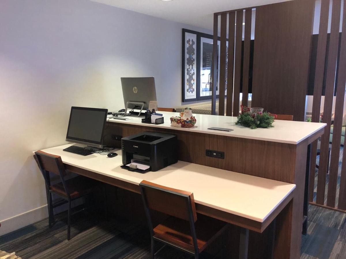Holiday Inn Express Mt. Vernon By Ihg Mount Vernon Bagian luar foto