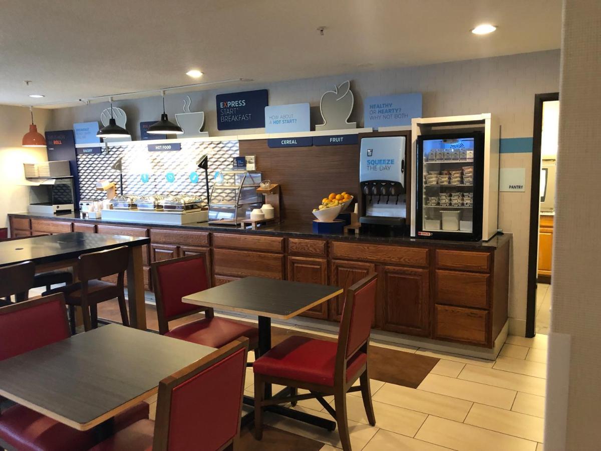 Holiday Inn Express Mt. Vernon By Ihg Mount Vernon Bagian luar foto