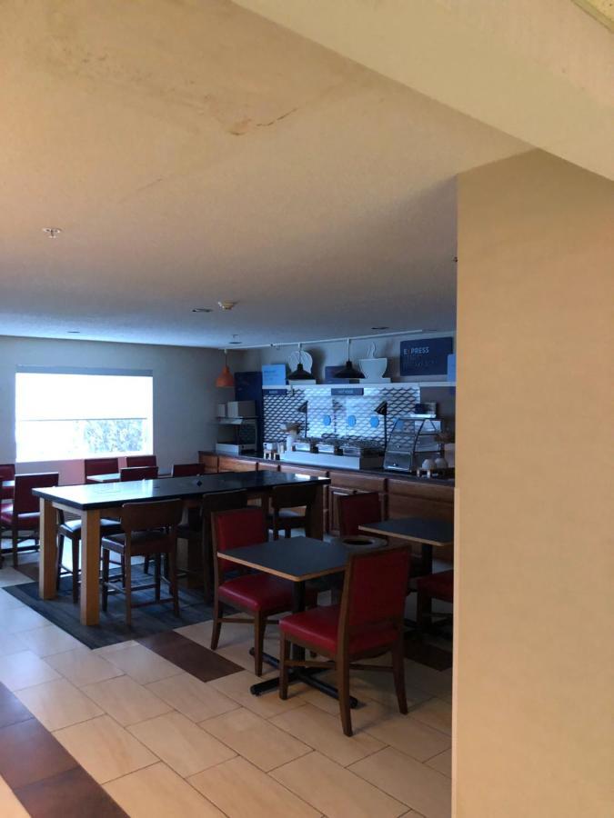 Holiday Inn Express Mt. Vernon By Ihg Mount Vernon Bagian luar foto