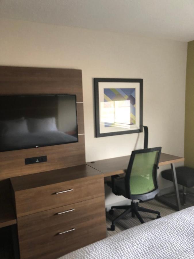 Holiday Inn Express Mt. Vernon By Ihg Mount Vernon Bagian luar foto